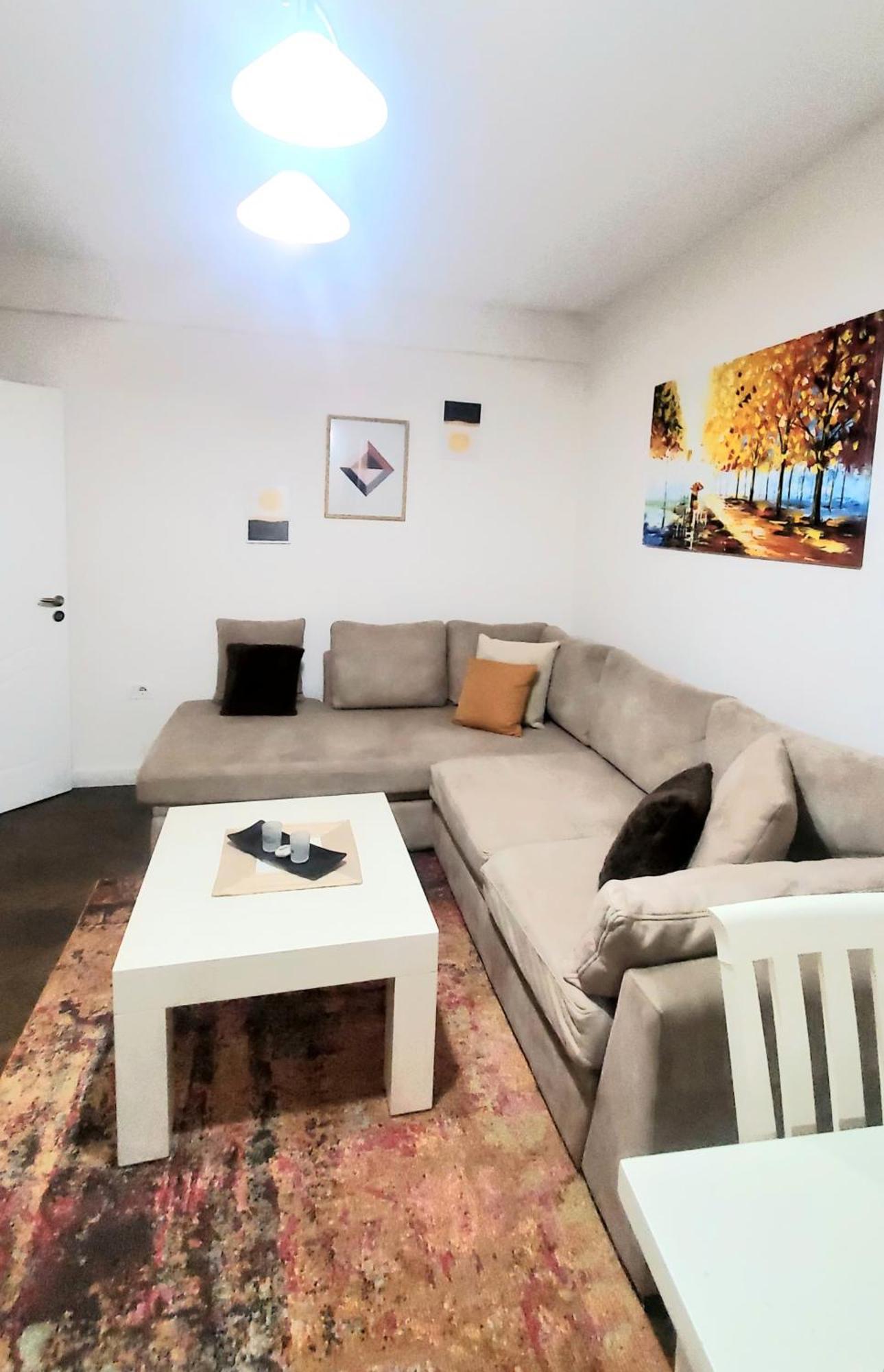 Tulips Central - Entire Apartment Tiranë Luaran gambar